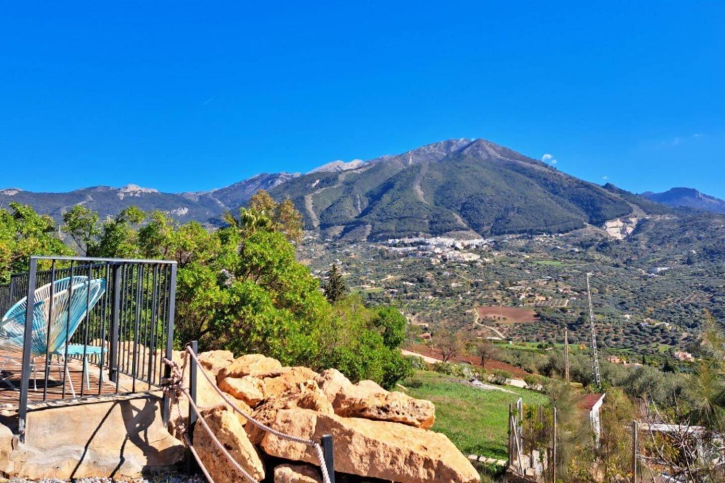 La Perla Andaluza Villa Alcaucin Bagian luar foto